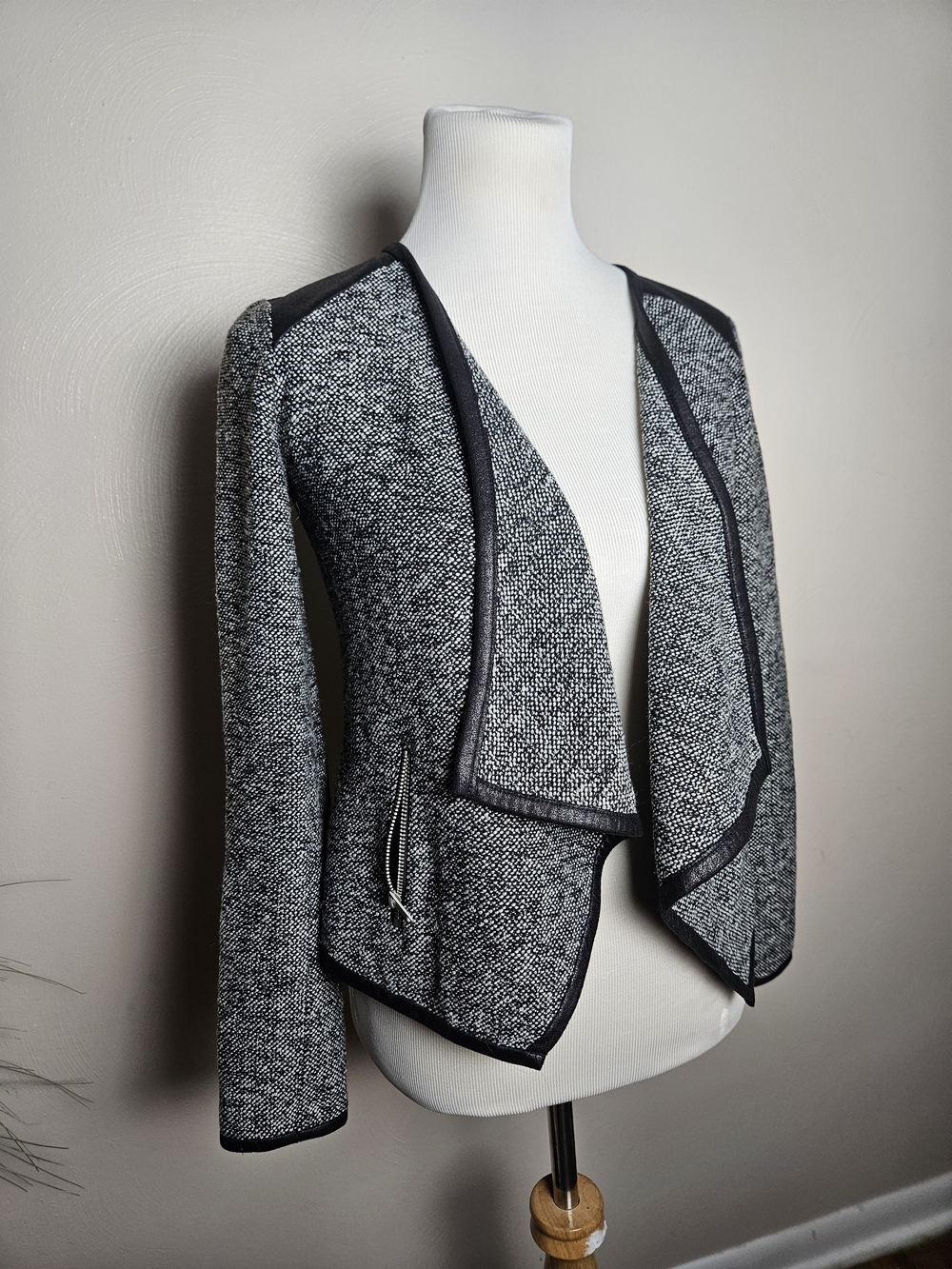 a.n.a Black & White Open-Front Textured Blazer